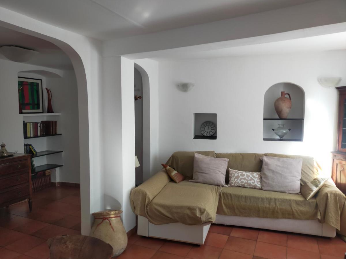Appartamento Incantevole Con Giardino เจนัว ภายนอก รูปภาพ